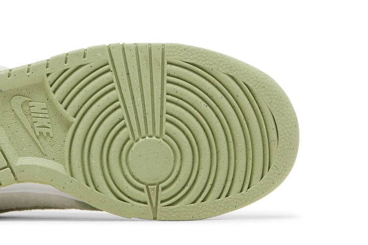 Nike Dunk Low SE Fleece Pack Honeydew (Women's)