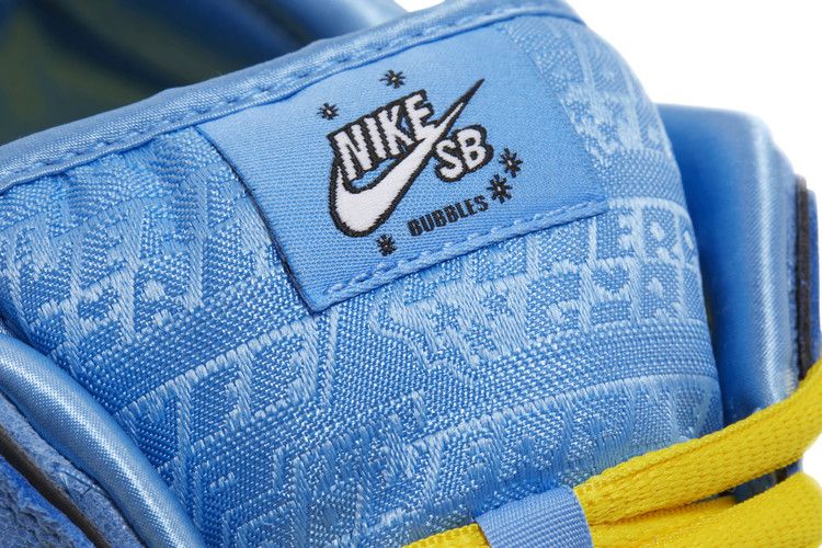 Nike SB Dunk Low The Powerpuff Girls Bubbles