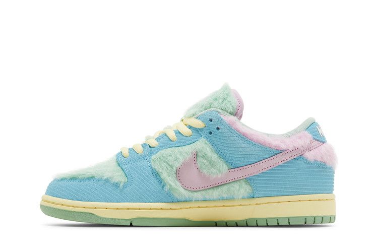 Nike SB Dunk Low Verdy Visty
