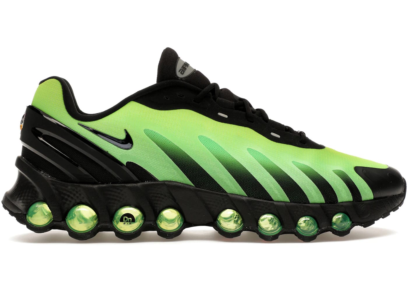 Nike Air Max Dn8 in black and green strike design with Dynamic Air unit for advanced cushioning.