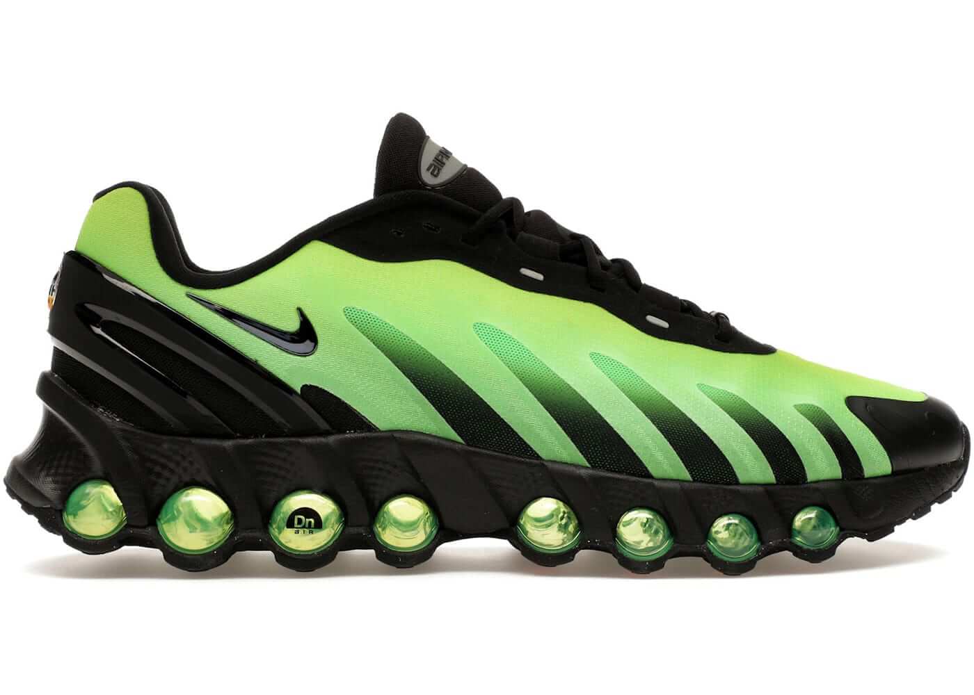 Nike Air Max Dn8 in black and green strike design with Dynamic Air unit for advanced cushioning.