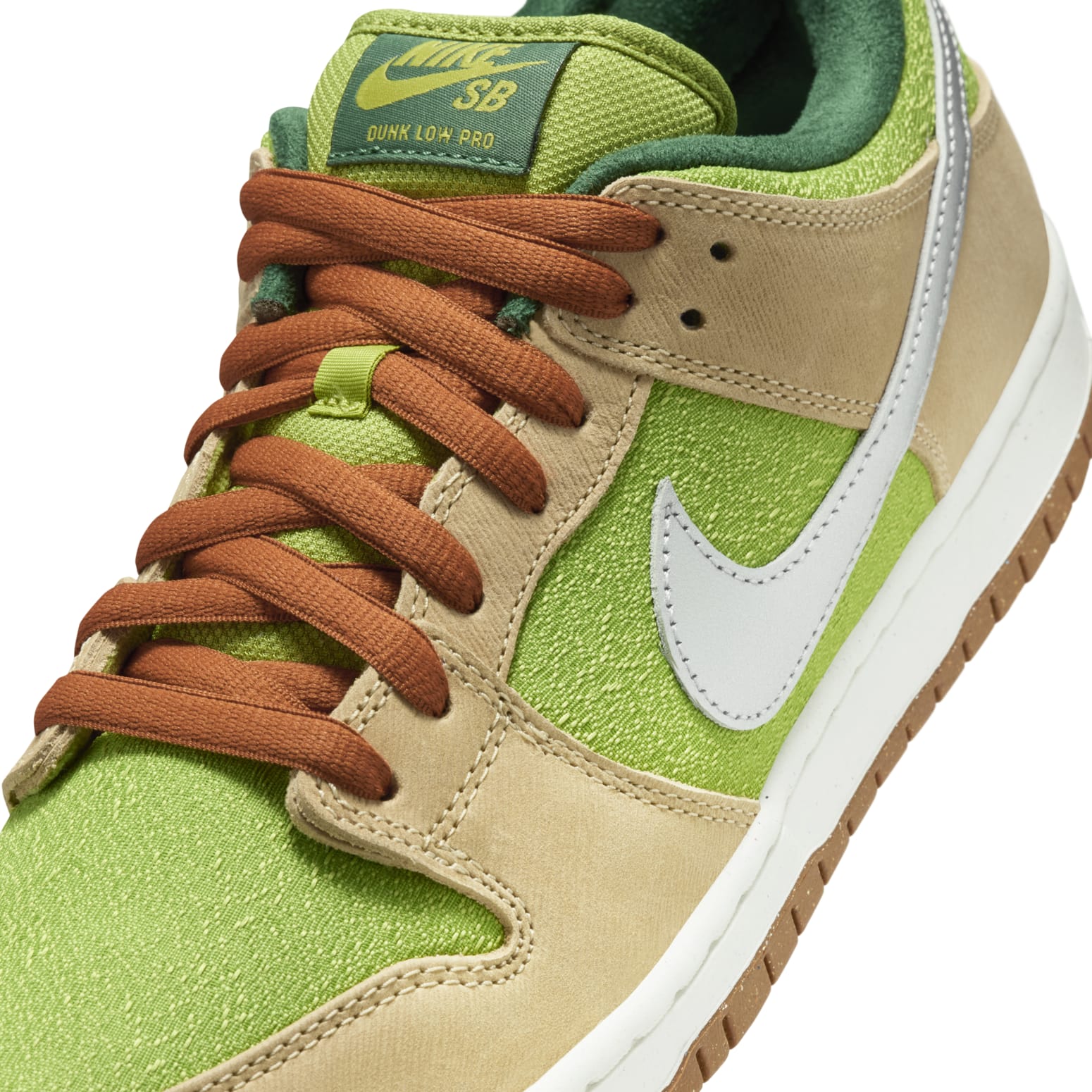 Nike SB Dunk Low Escargot