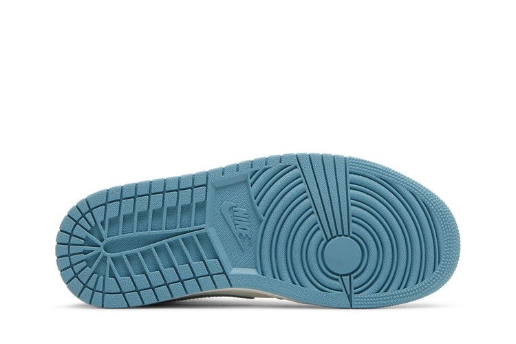 Jordan 1 Mid UNC (2022) (Women's)