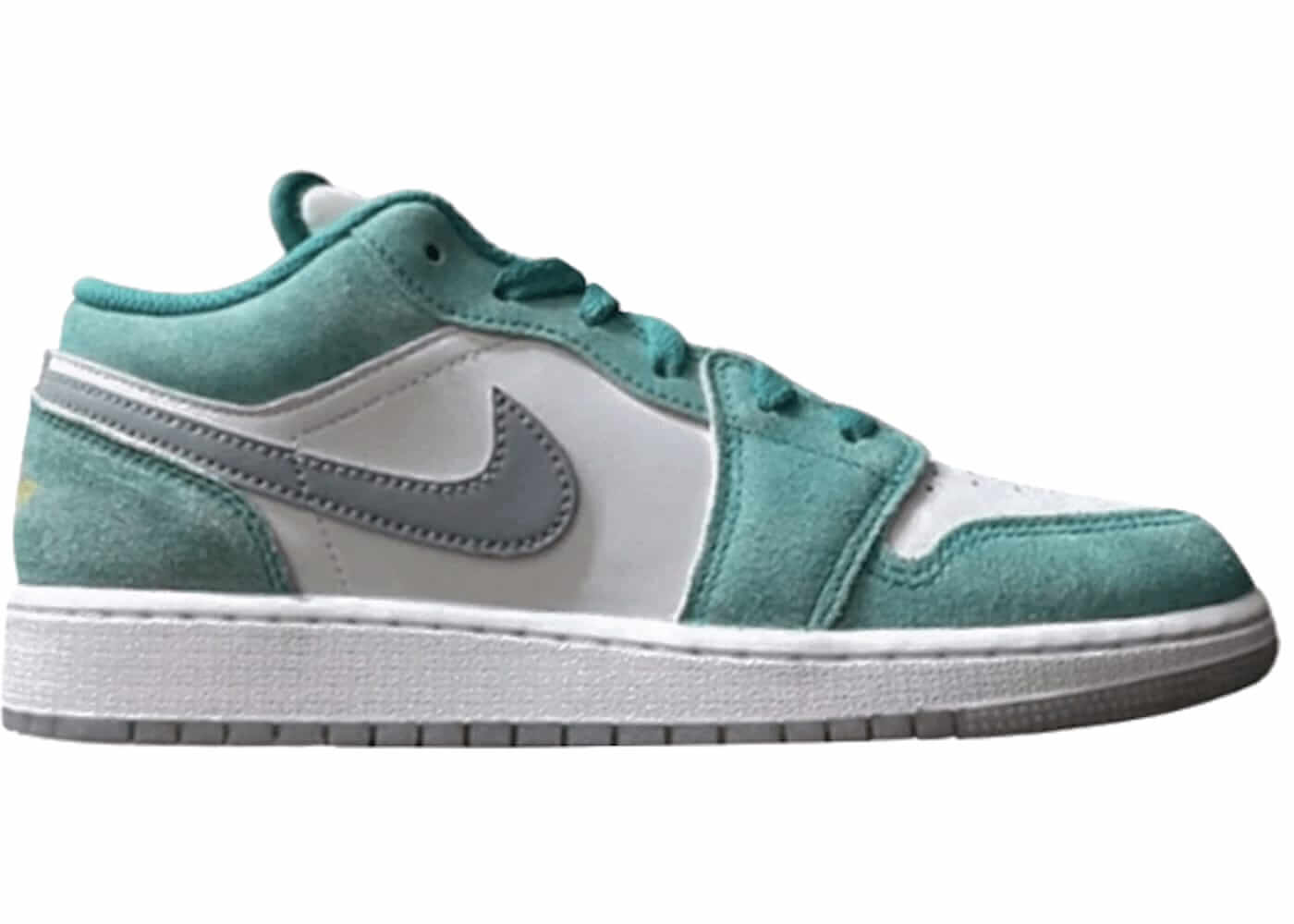 Jordan 1 Low New Emerald (GS) - BigBoiSneakers