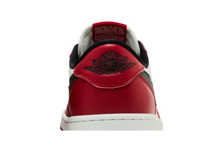 Jordan 1 Retro Low OG Chicago (2025) - BigBoiSneakers