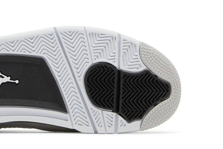 Jordan 4 Retro Military Black - BigBoiSneakers