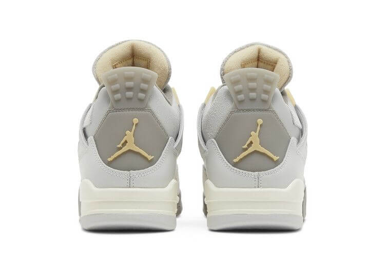 Jordan 4 Retro SE Craft Photon Dust - BigBoiSneakers