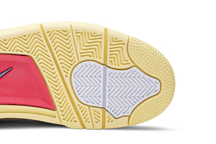 Jordan 4 Retro Union Guava Ice - BigBoiSneakers