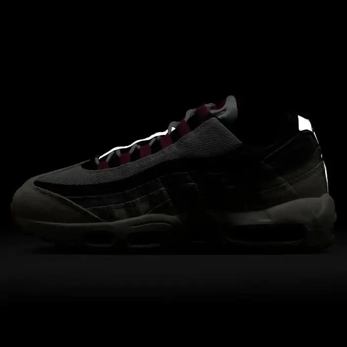Nike Air Max 95 SB Cactus Flower - BigBoiSneakers