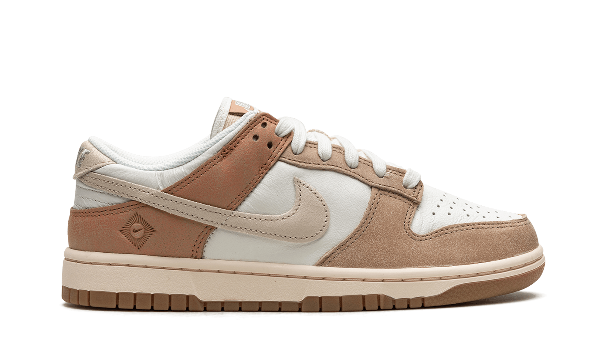 Nike Dunk Low SE Australia (Women's) - BigBoiSneakers
