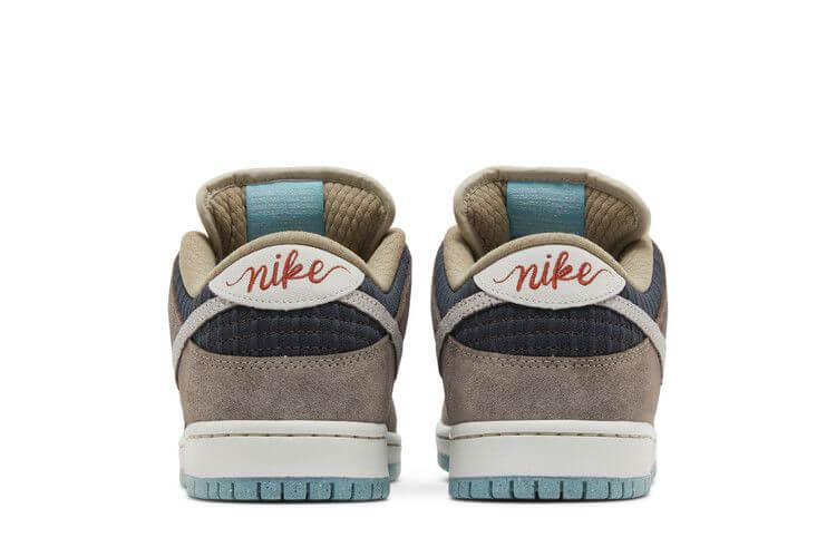 Nike SB Dunk Low Big Money Savings - BigBoiSneakers