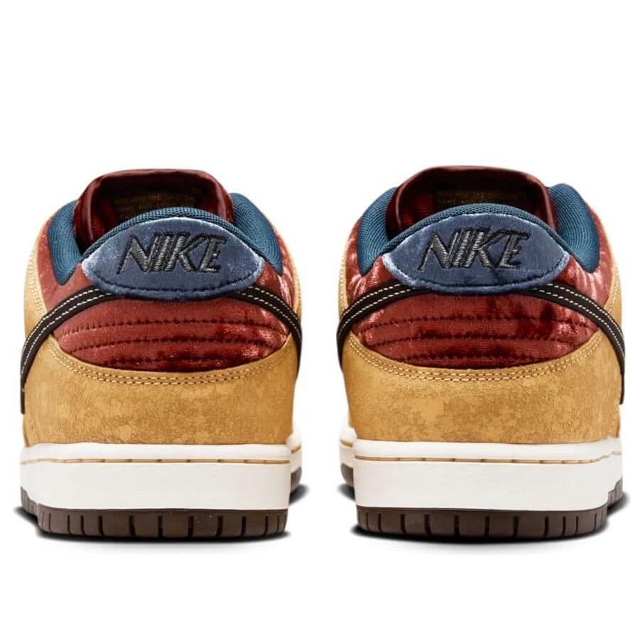 Nike SB Dunk Low City of Cinema - BigBoiSneakers