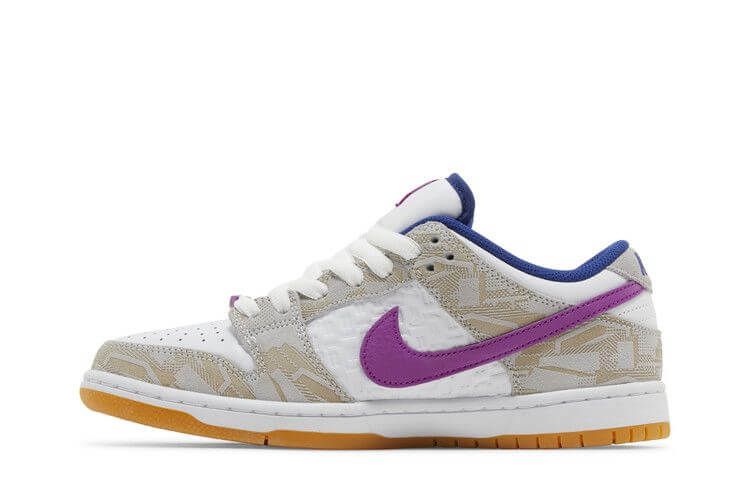 Nike SB Dunk Low Rayssa Leal - BigBoiSneakers