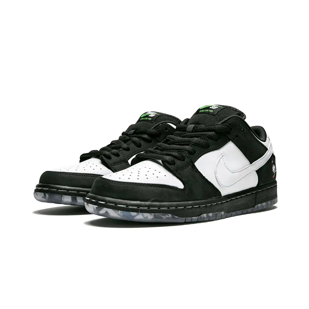 Nike SB Dunk Low Staple Panda Pigeon