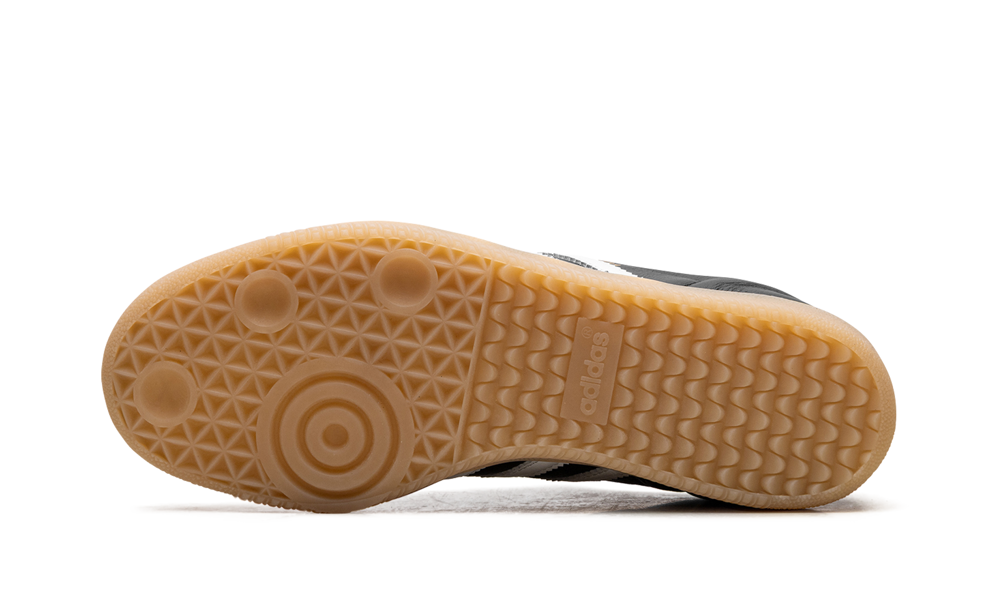 Please provide the description of the e-commerce item for which you need a product name. - BigBoiSneakers