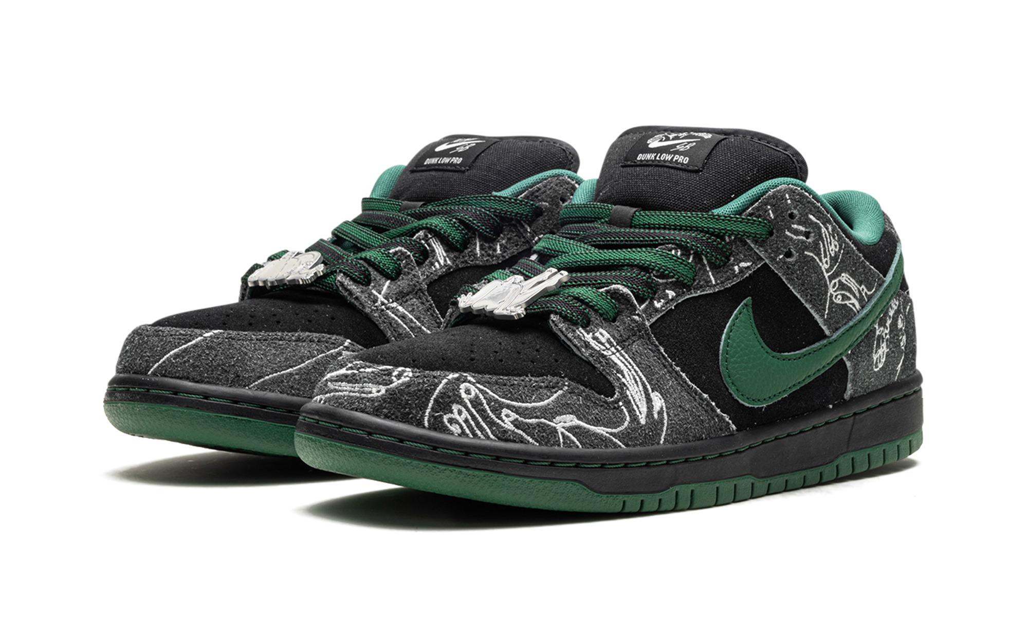 Nike SB Dunk Low There Skateboards