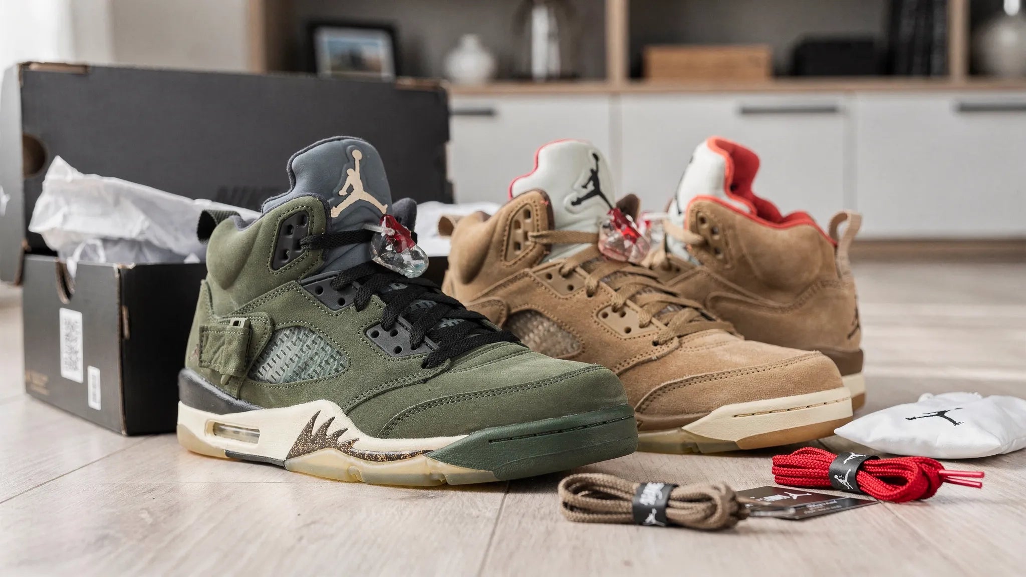 Jordan 5 Travis Scott: Colorways, Fit and Value