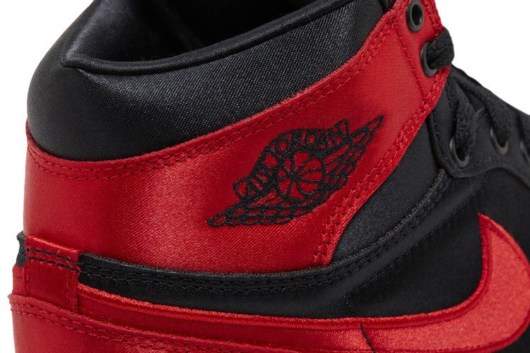 Jordan 1 Retro High OG Satin Bred (Women's)