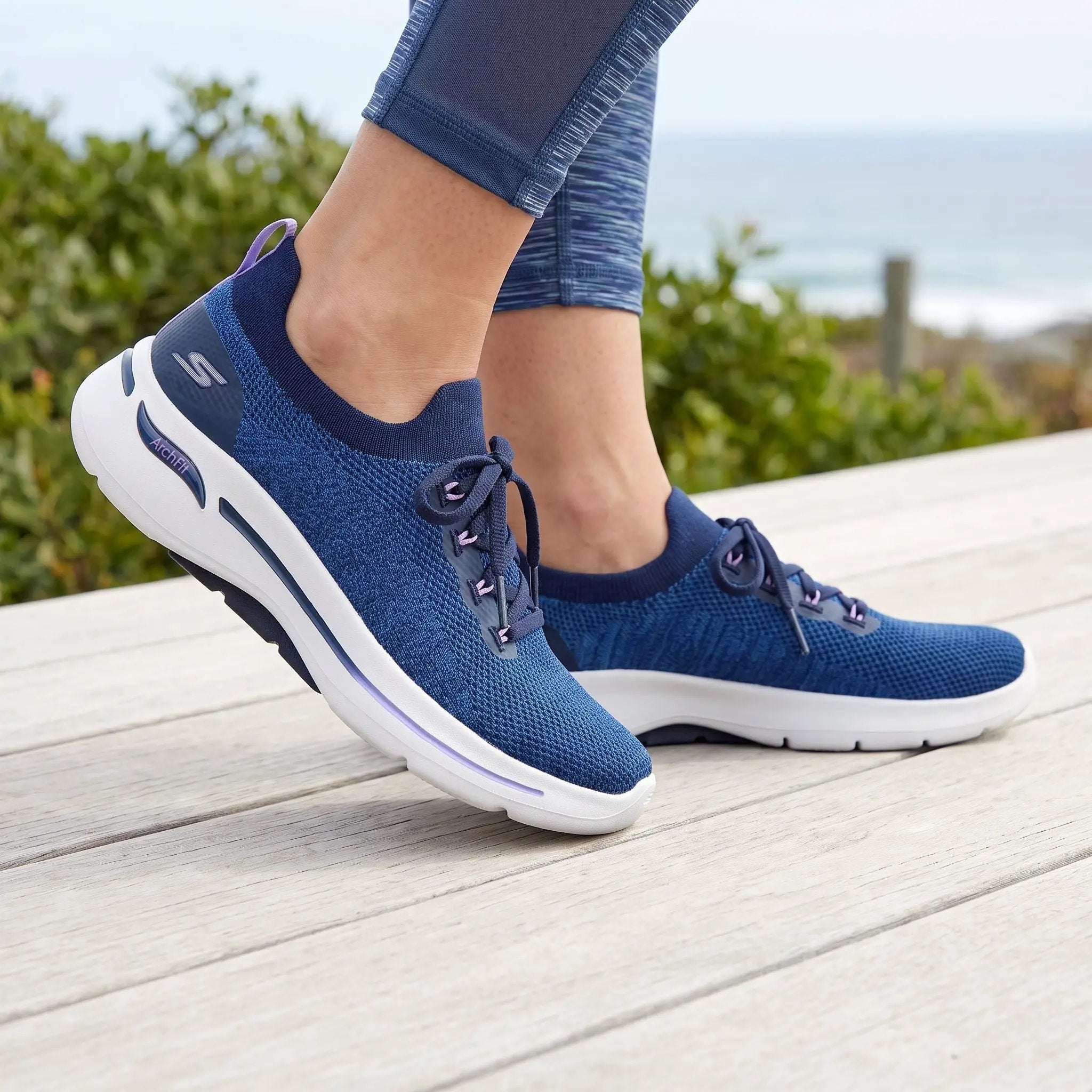 Skechers Slip-ins Go Walk Arch Fit 2.0 Kathy Navy White (Women's) by Skechers