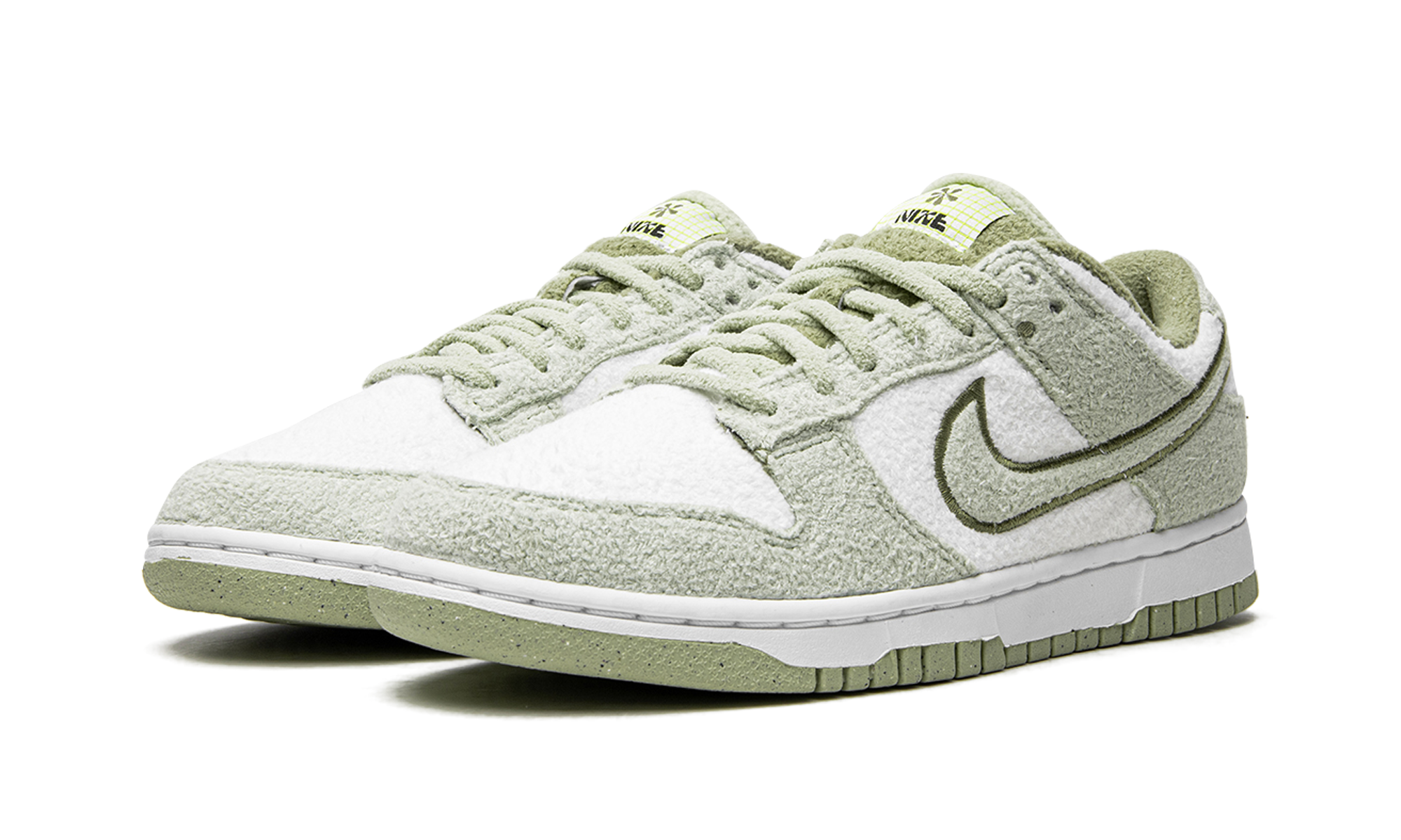 Nike Dunk Low SE Fleece Pack Honeydew (Women's)