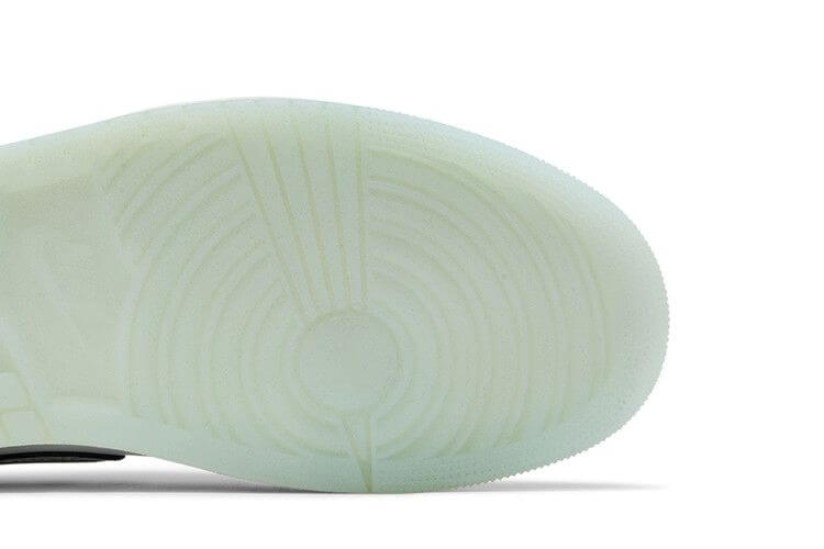 Jordan 1 Retro Low OG Year of the Snake (2025) - BigBoiSneakers 