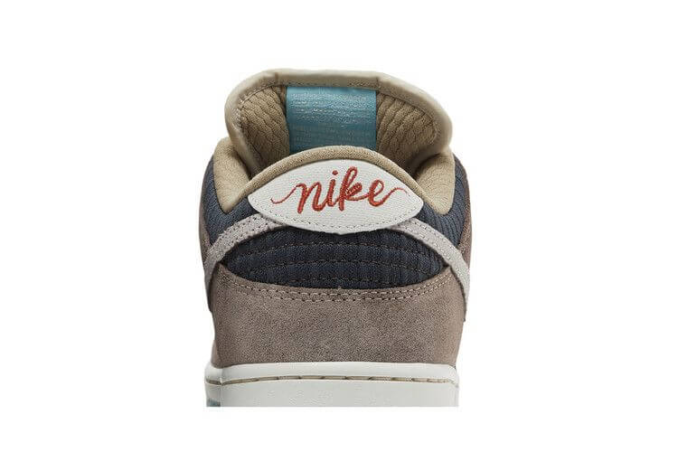 Nike SB Dunk Low Big Money Savings - BigBoiSneakers 