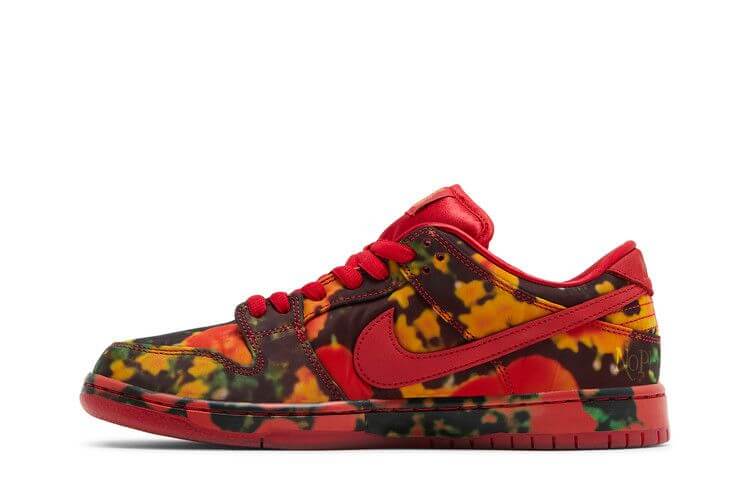 Nike SB Dunk Low The Wizard of Oz Poppy Field - BigBoiSneakers 