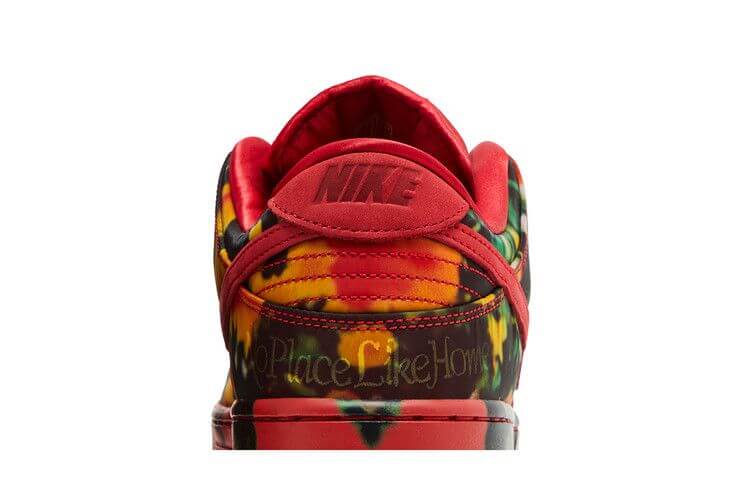 Nike SB Dunk Low The Wizard of Oz Poppy Field - BigBoiSneakers 
