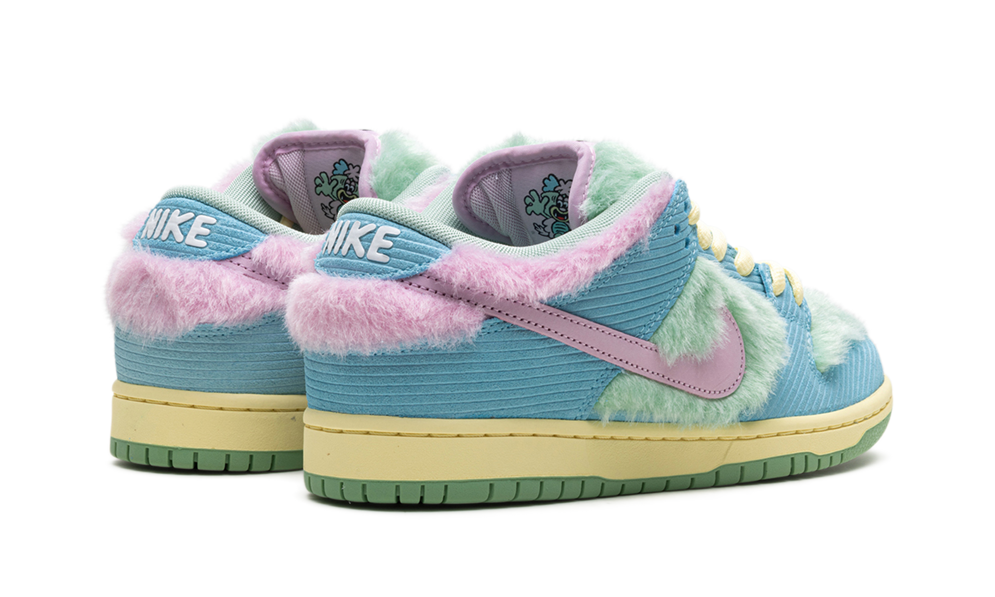 Nike SB Dunk Low Verdy Visty